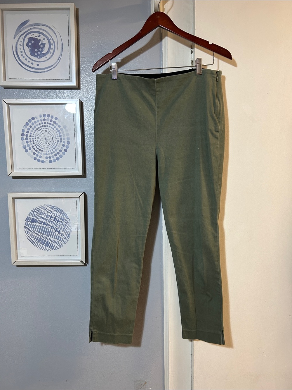 Old Navy Women’s Size 14 Olive Straight-Leg Pants